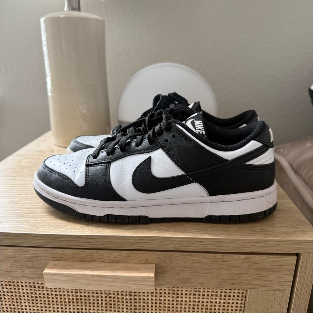 Nike Panda Dunks